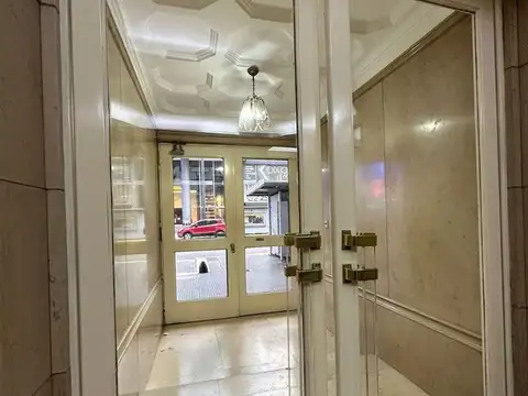 Avenida Corrientes 700