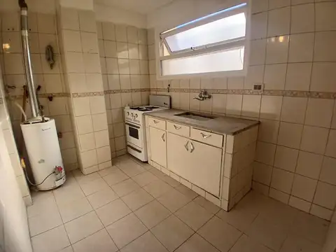 Departamento en Venta en Villa del Parque, USD 78.000