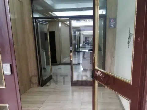 Lavalle 1400, Piso 2