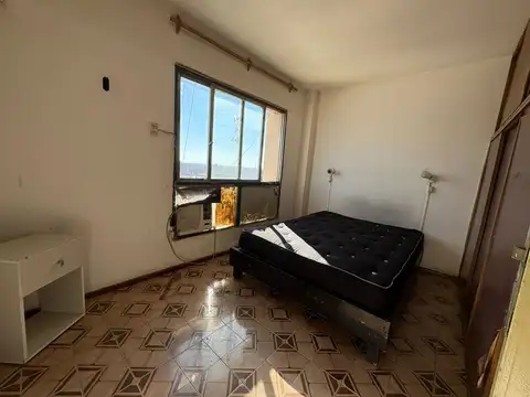 Oficina en Alquiler en Mendoza, USD 240