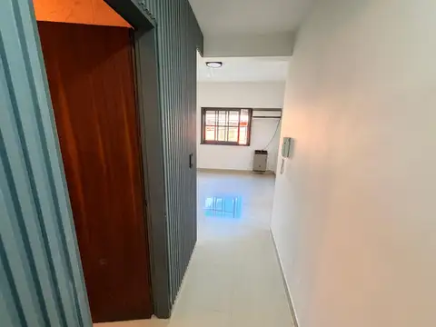 Departamento en Alquiler en Castelar Norte, $ 520.000