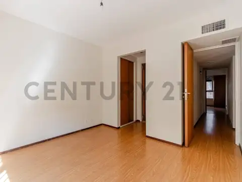 Departamento 4 ambientes con 3 baños