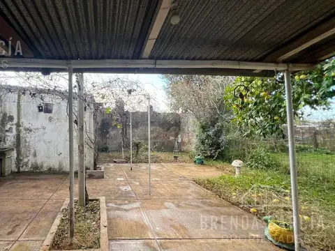 Casa en Planta Baja con 3 Dormitorios - Colon