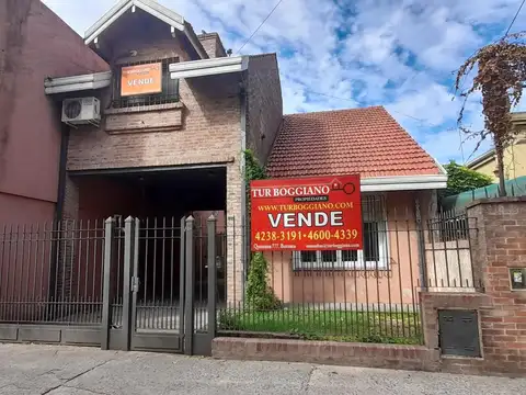 25 De Mayo 800