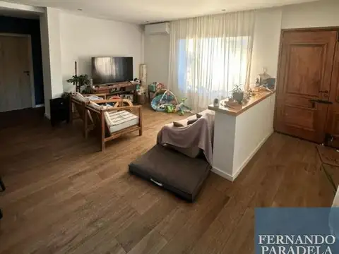 Casa 3 ambientes con 2 baños