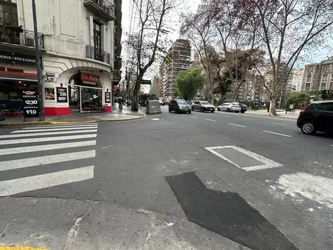 Local en Venta en Recoleta, USD 590.000