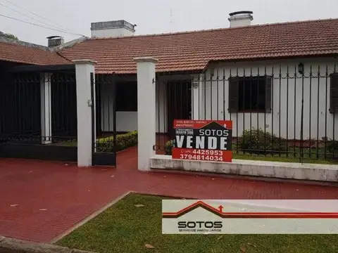 VENTA HERMOSA CASA B° YAPEYU