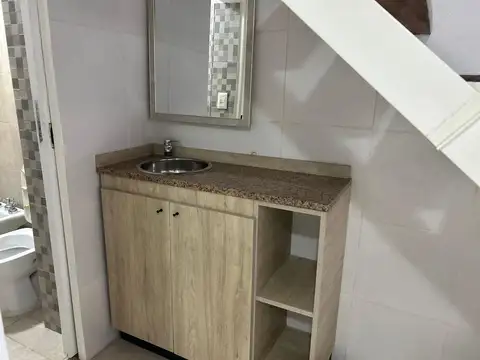 Departamento Dúplex de 1 Dormitorio en Venta – San Luis 2227