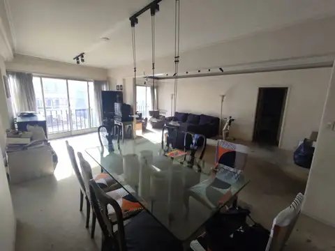 Departamento en Venta de 5 ambientes