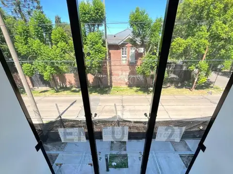 489 Esquina 18 , Piso 0
