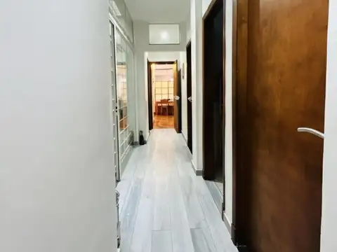 Depto Tipo Casa 4 ambientes con 2 baños