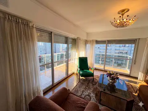 Departamento 4 ambientes con 3 baños