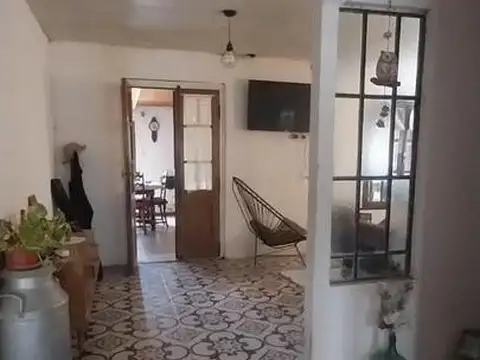 CASA EN BARRIO VALLE VIEJO - SAN EMILIO,  LUJAN
