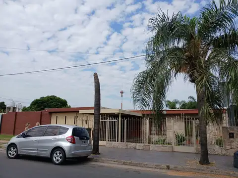 Perez Correa  Marques de Sobremonte al 600