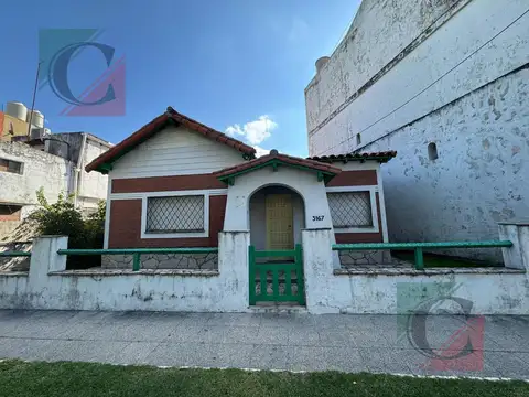 Casa 5 ambientes con lote propio - ideal dos flias