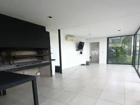 Departamento en Alquiler en Ciudad De Tigre, USD 690