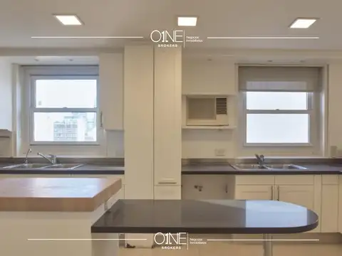 Departamento 8 ambientes con 4 baños