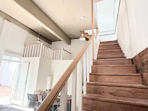 Depto Tipo Casa en Venta con 2