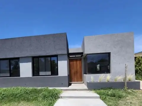 Casa  en Venta ubicado en Santa Elena, Pilar del Este, Pilar