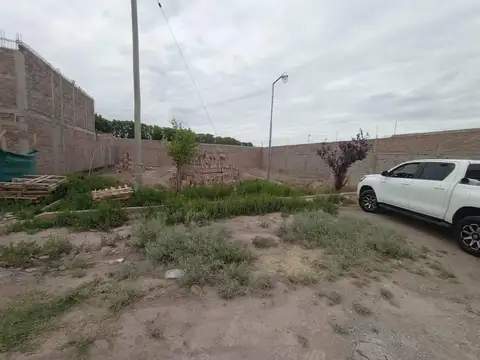 Terreno en Venta 18  mts Fondo