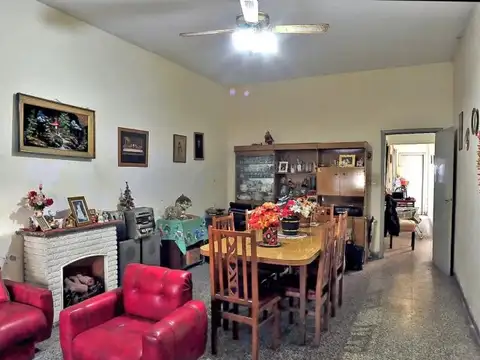 Casa en Venta en Bernal Oeste, USD 85.000