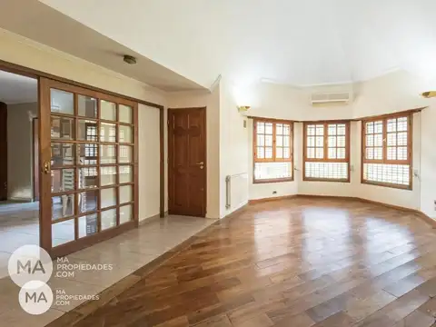 Casa en Alquiler de 3 dormitorios