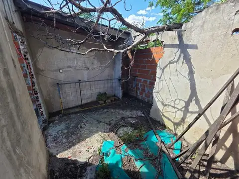 LOTE EN VENTA EN POMPEYA CABA 247 Mts