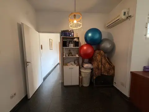 Oficina en Venta 60 años