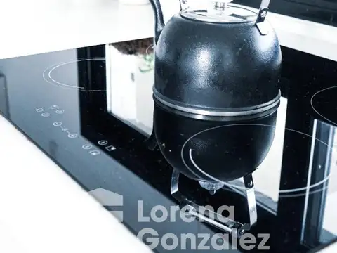Av De Los Lagos