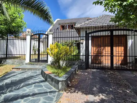Excelente casa de Categoría a la venta 