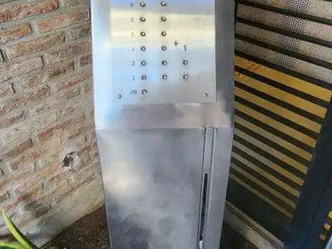 Oficina en Alquiler en Pichincha, $ 290.000