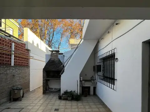 ALQUILER CASA INTERNA UNICA 