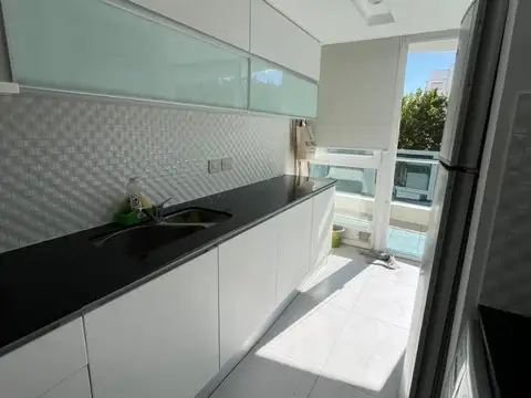 Departamento en Venta en La Perla Sur, USD 145.000