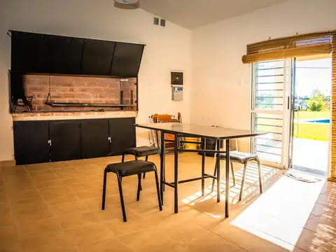 Quinta en Venta con 1 cochera