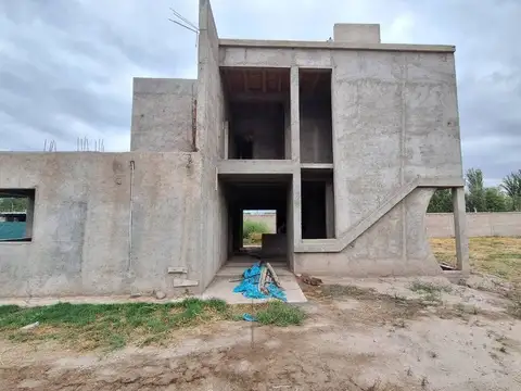 OPORTUNIDAD DE INVERSIÓN CASA EN BARRIO PRIVADO