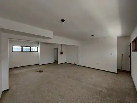 VEDIA 100, Piso 1