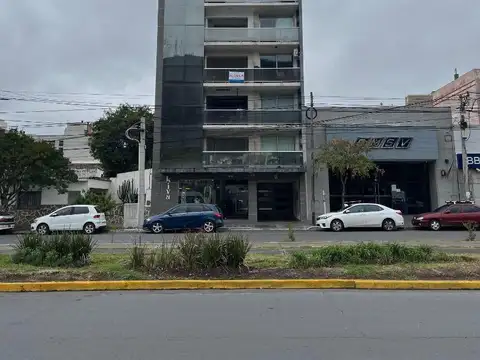 Exc Depto 1 dorm vta balcon/gge exc zona Av Bicentenario 829