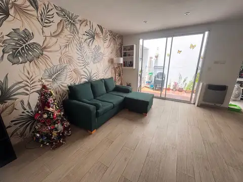 Depto Tipo Casa en Venta de 1 dormitorio