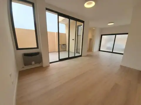 Depto Tipo Casa 3 ambientes con 3 baños