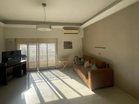 Depto Tipo Casa en Venta en Lomas Del Mirador, USD 109.000