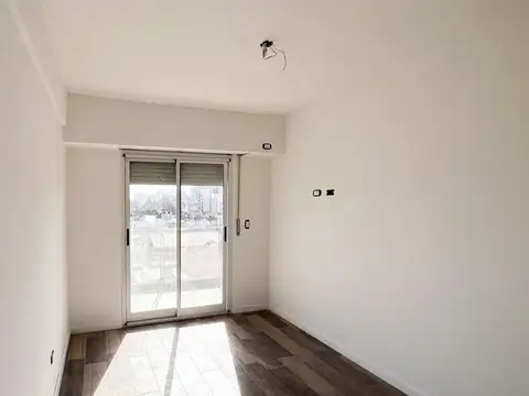 VENTA - Departamento un dormitorio con balcon en Rep. de la sexta Rosario.