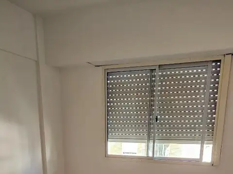 Departamento en Alquiler en Floresta, $ 650.000