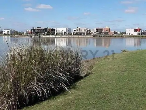 Manzana 12, lote 01, Club de Campo Santa Rita. , Piso 0
