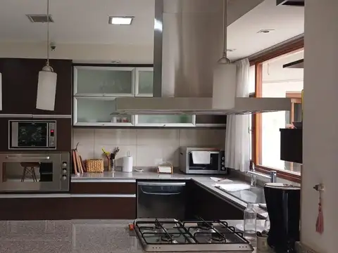 Casa en Alquiler 52 años