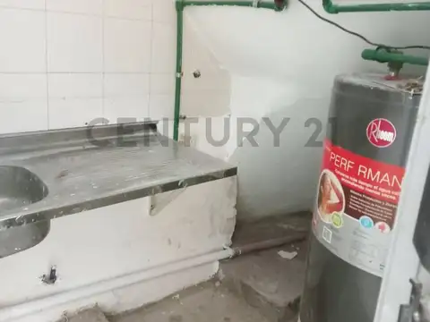 Local en Venta 66 años