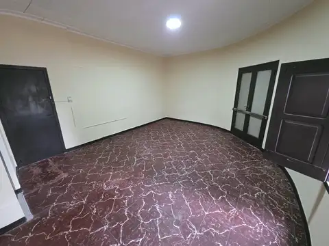   *CASA EN VENTA EN VILLA HIPÓDROMO*