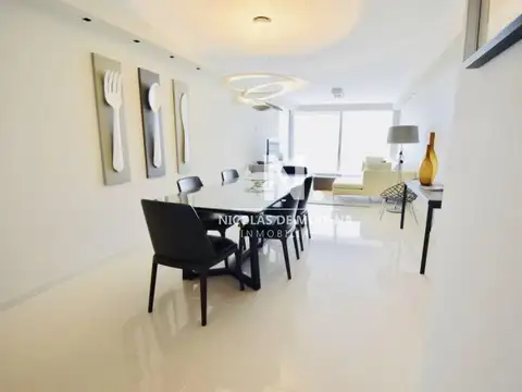 Departamento en Alquiler Temporal en Playa Mansa, USD 11.500