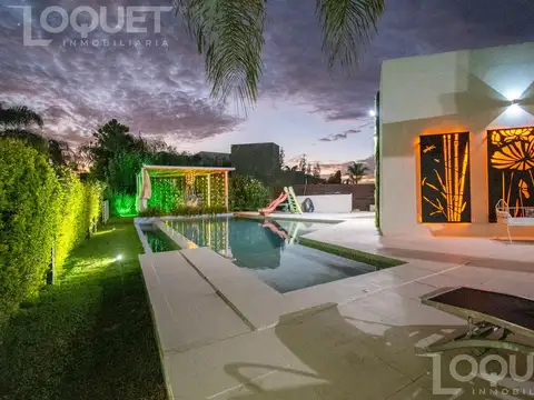 Casa en Venta en Santo Tome, USD 450.000