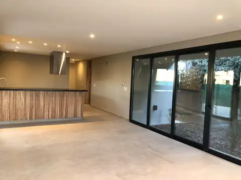 Casa en Venta en Calle Terrada, USD 290.000