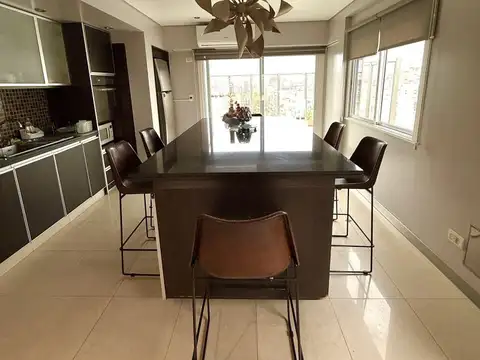 Departamento en Venta de 4 dormitorios